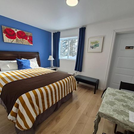 Motel Le Radisson De Val-David Eksteriør bilde